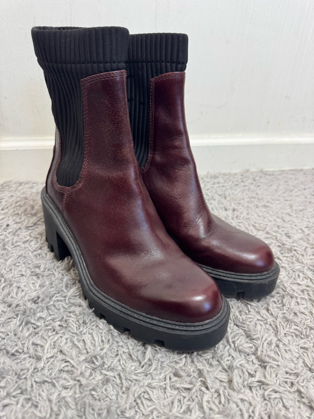 ALDO Anneliese Chelsea women’s Boot size 8.5